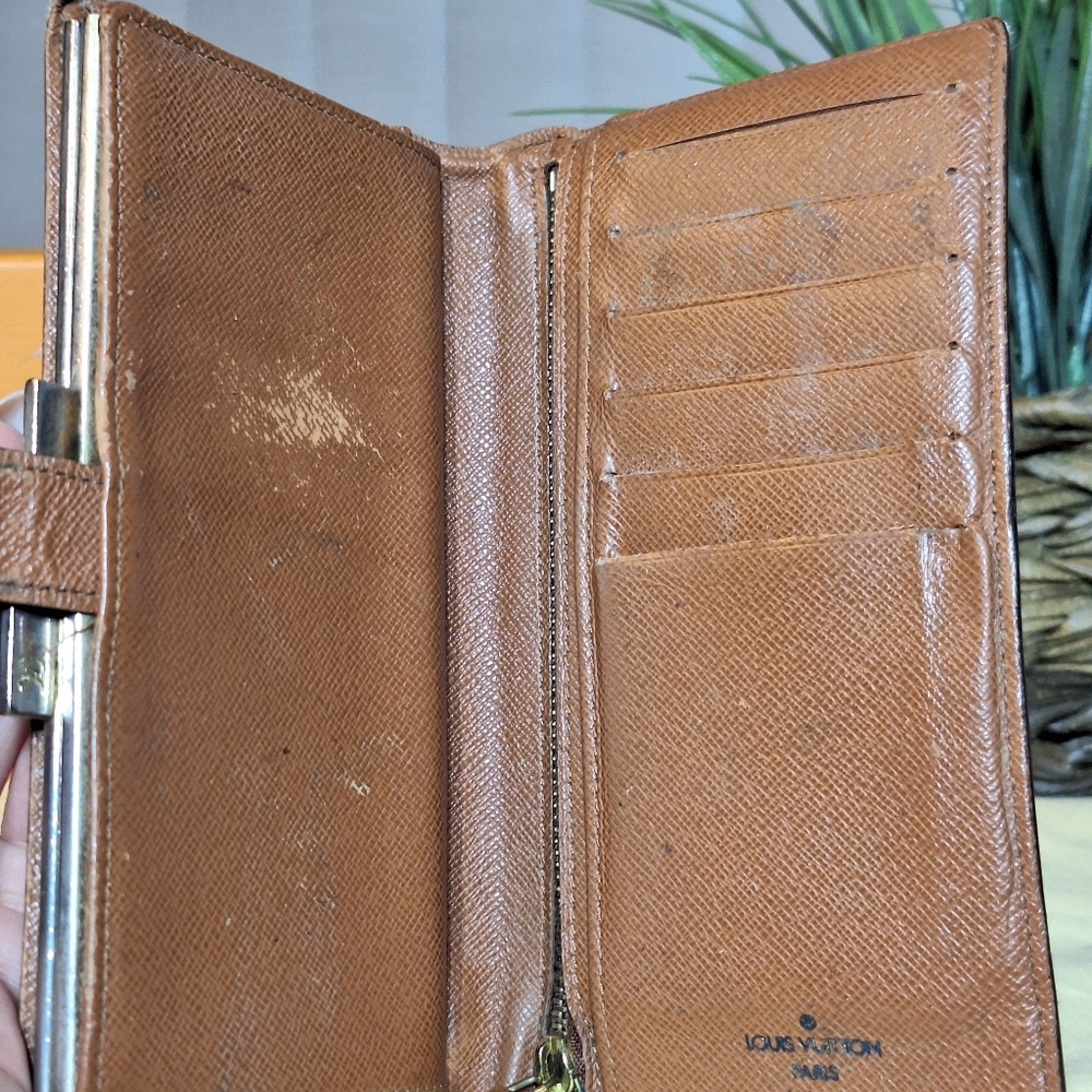 Rare Louis Vuitton Vintage Kisslock Long Wallet - Picture 8 of 14